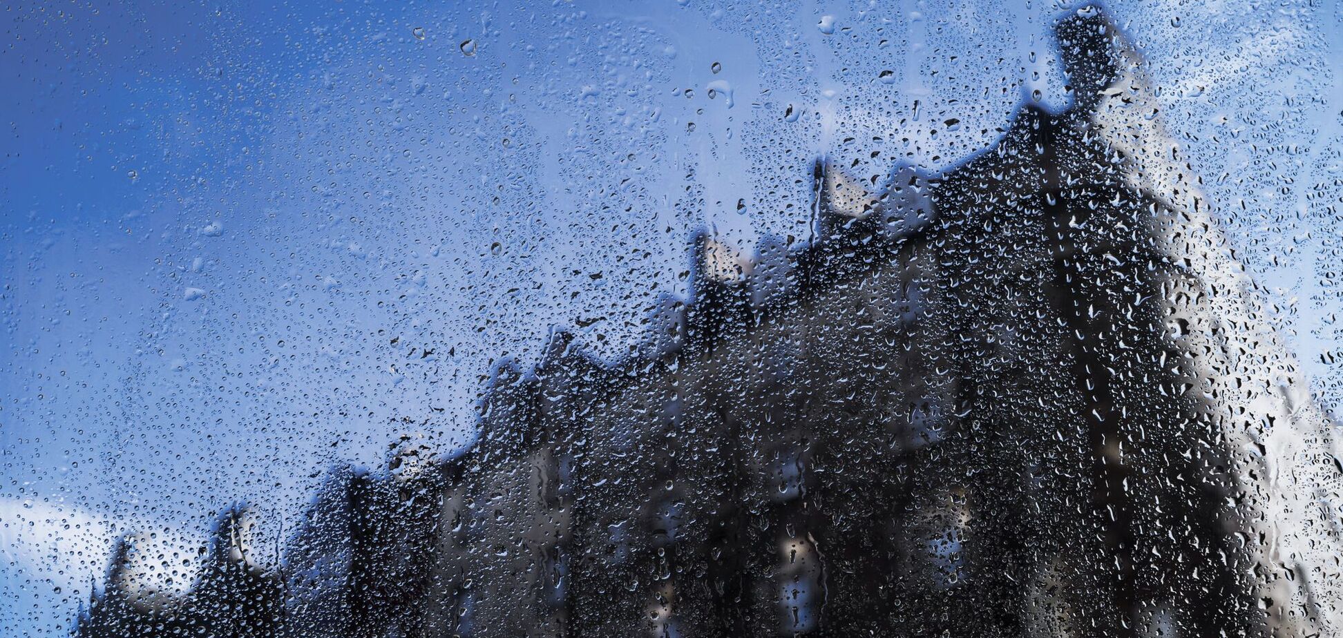 Как предотвратить образование конденсата на окнах: неожиданный лайфхак