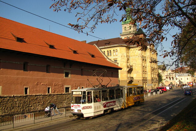 В сети показали дорожные работы во Львове 100 лет назад. Фото