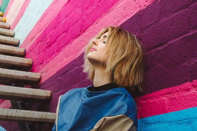 Как покрасить волосы на Новый год: трендовые цвета