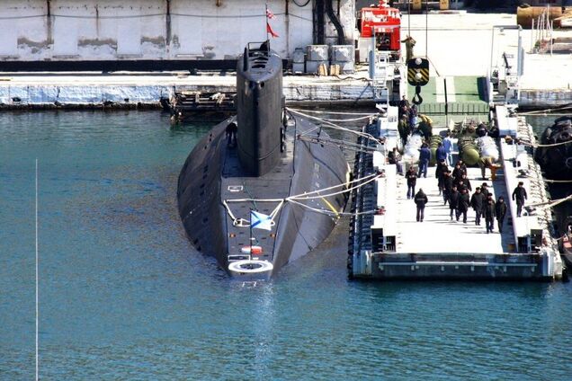 'Незворотна втрата': чому Росія не зможе відновити уражений у Новоросійську підводний човен 'Варшавянка'