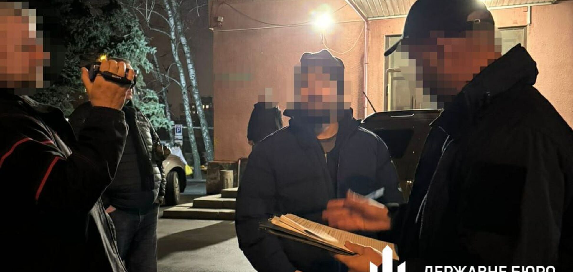 Был уличен на схеме по переправке уклонистов: ГБР задержало экс-правоохранителя из Черновцов, который скрывался от следствия