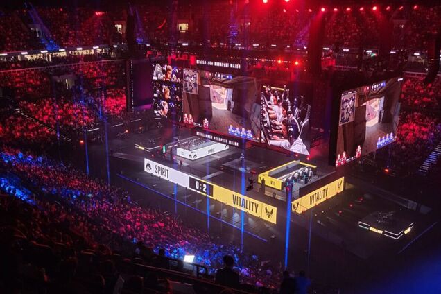 Переполненная арена и украинцы в полуфинале: как прошел StarLadder Budapest Major 2025