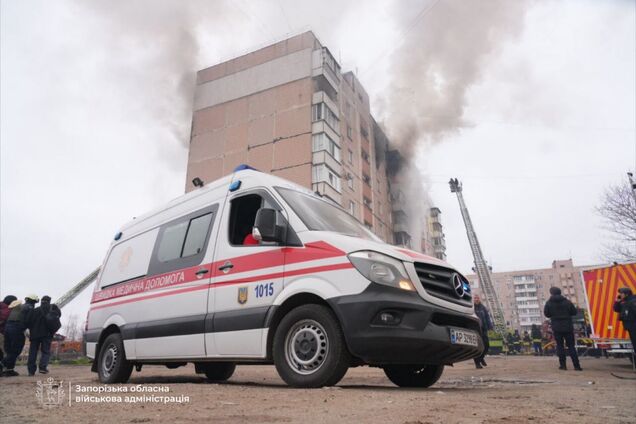 Россия коварно ударила по домам в Запорожье: десятки пострадавших, среди них - пятеро детей. Фото