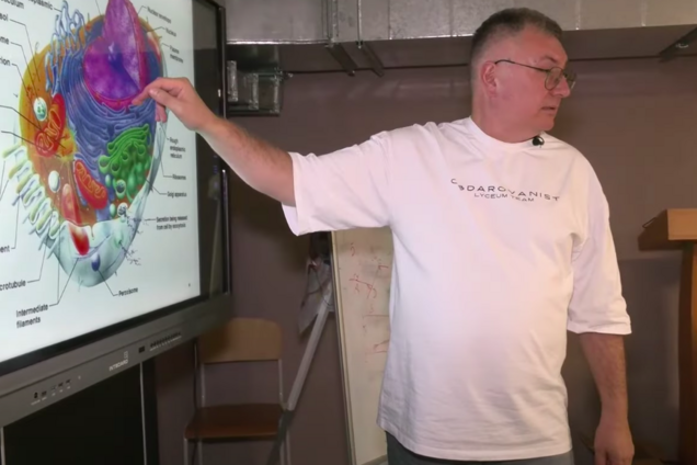 Победитель Global Teacher Prize Ukraine 2025 назвал НУШ лучшей реформой образования в Украине: весь нормальный мир идет туда