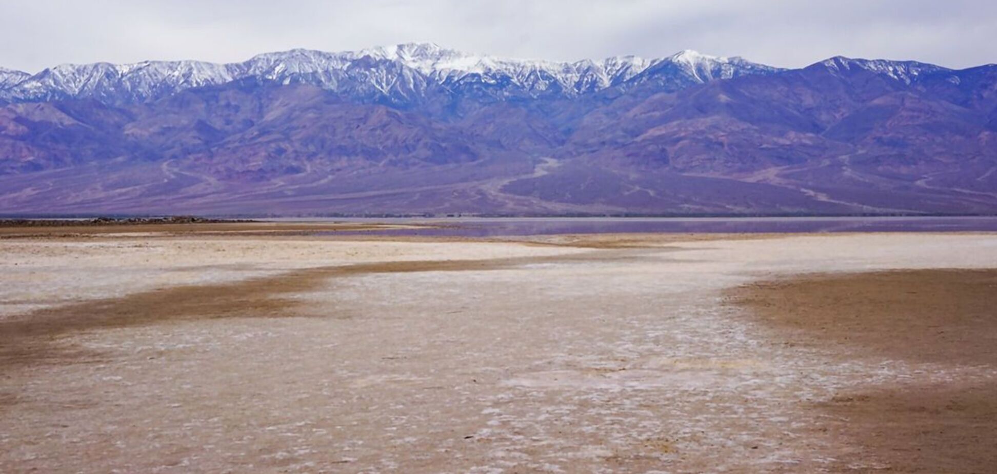 У Долині Смерті пройшли рекордні дощі: яке унікальне явище вдалось побачити