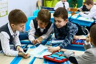 Русский язык – на уроках, танцах и футбольных матчах: в учебных заведениях Киева выявили 20 нарушений. Кого и как наказали