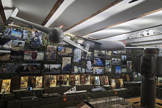 Давно бьет оккупантов: впервые раскрыт вид массовой украинской крылатой ракеты 'Барс'. Фото и видео