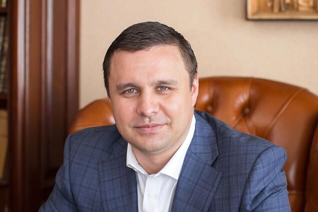 Максим Микитась