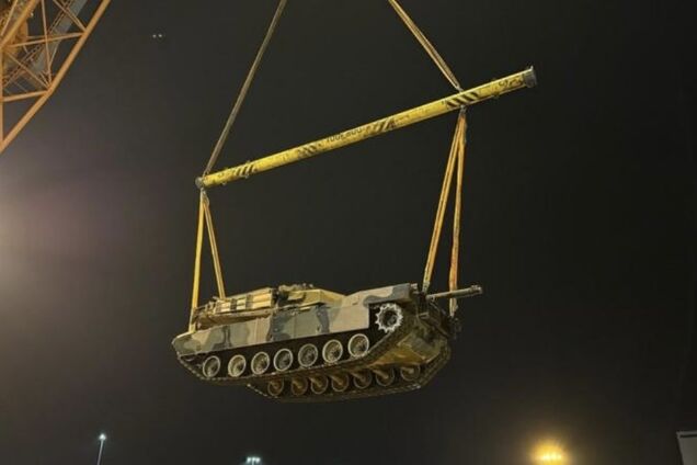 'Сделали вклад в защиту того, что правильно': Австралия завершила поставку танков Abrams Украине