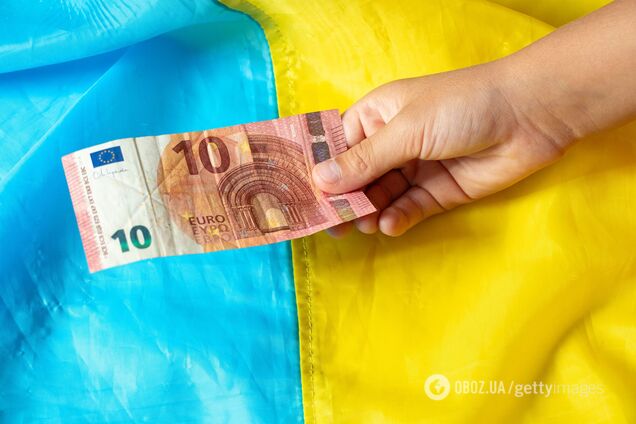 Иллюстрация - выплаты беженцам в ЕС