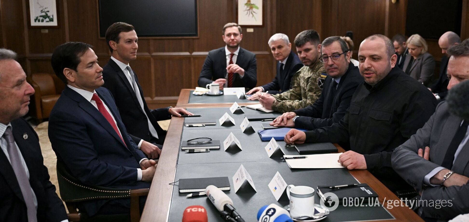 Умеров на переговорах с США играет роль 'летописца оптимизма': почему это очень опасно для Украины. Интервью с Веселовским