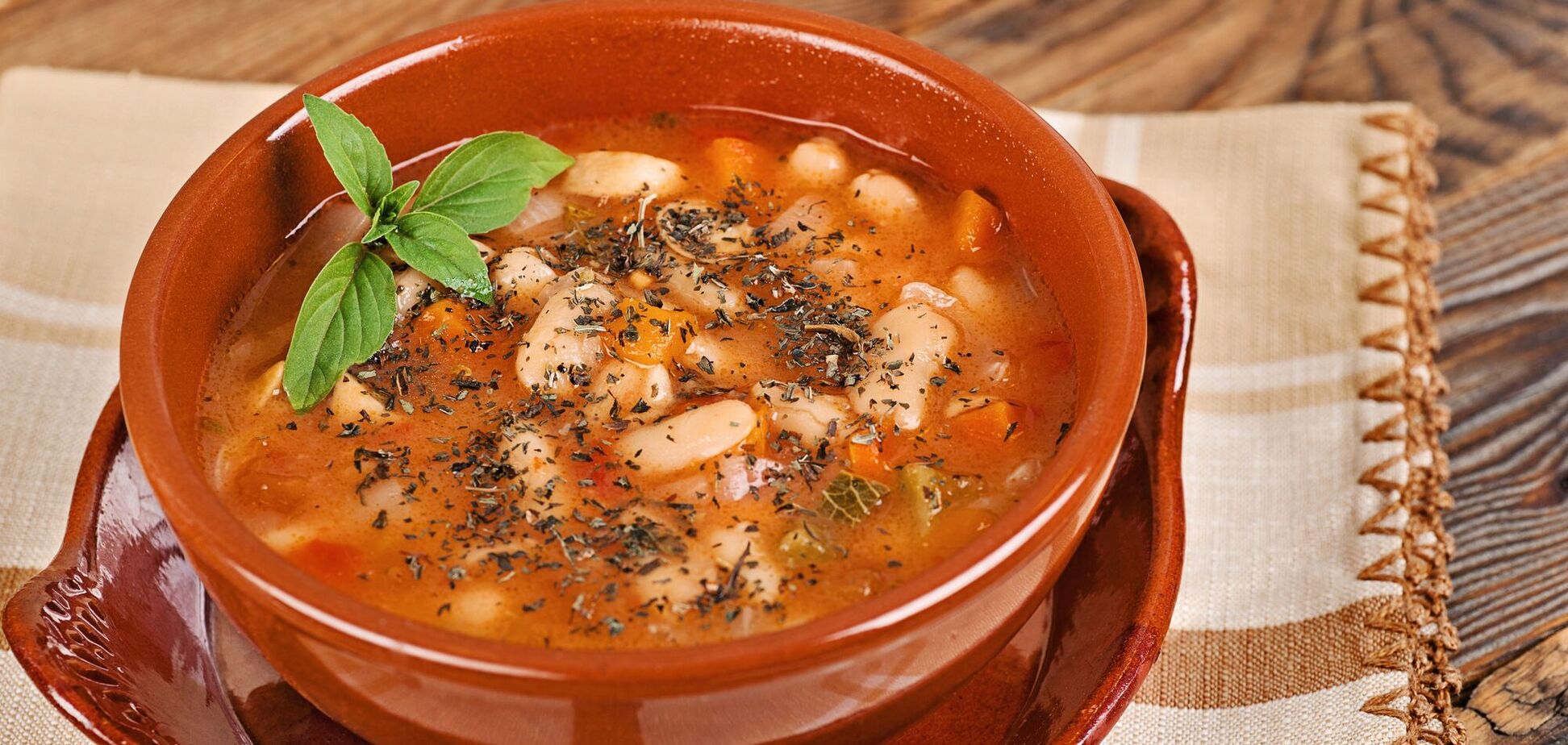 Как приготовить наваристые чанахи с мясом, чесноком и фасолью: делимся рецептом ароматного первого блюда