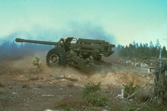 У ворога мінус танк і не тільки: прикордонники настріляли бронетехніки армії РФ на Торецькому напрямку. Відео