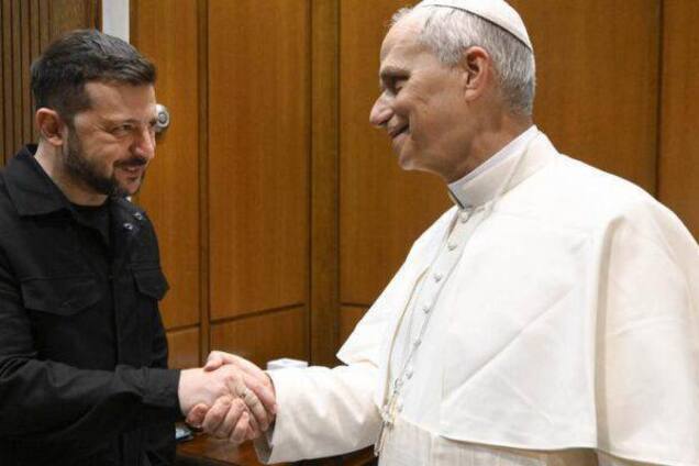 'Россия отказалась прекратить убийства на Рождество': Зеленский поблагодарил Папу Римского за поддержку мира