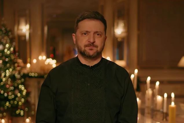 'У зла нет шансов': Зеленский поздравил с Рождеством Христовым и заверил, что Россия не способна разбомбить украинское сердце. Видео