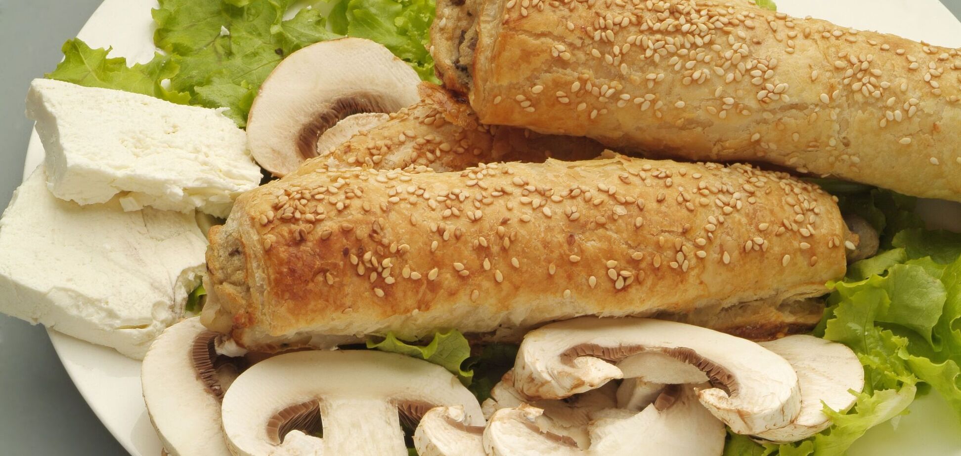 Ролліні з тіста філо: можна дуже швидко приготувати на обід