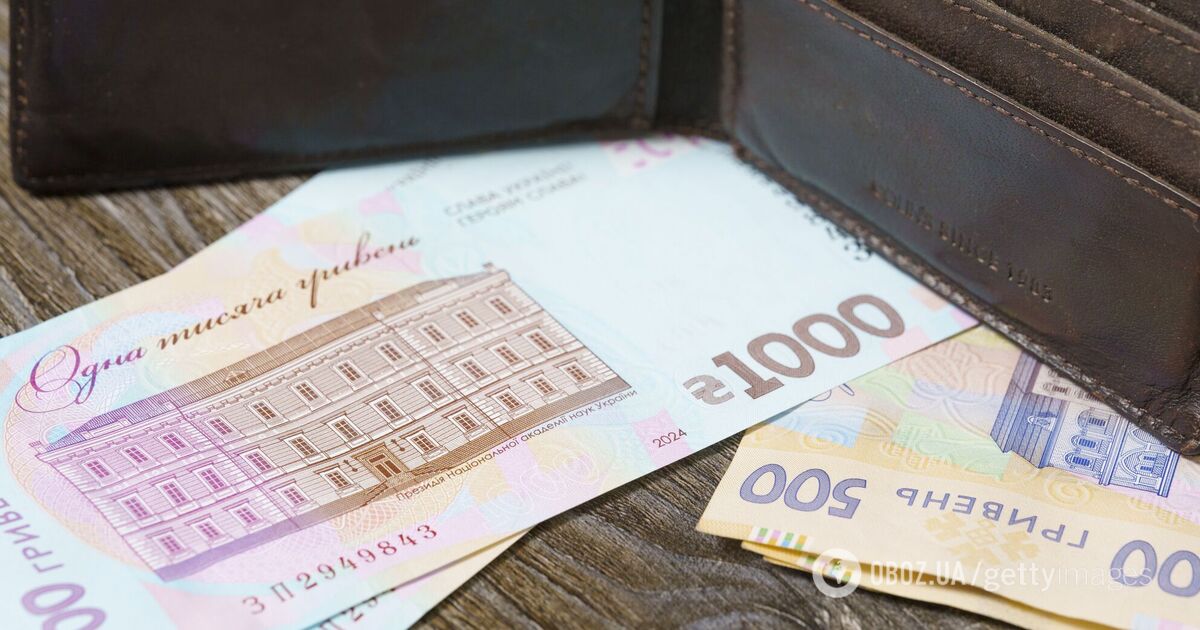 Cover image for: Украинцам готовы платить от 100 тыс. грн за работу с бронированием от армии: каких специалистов ищут