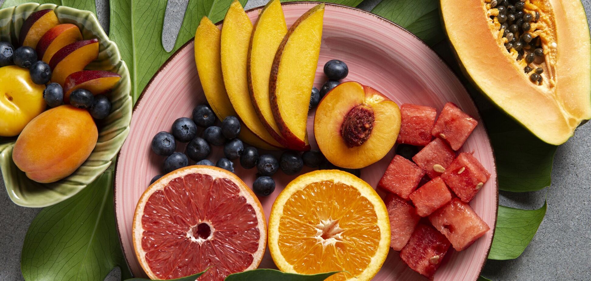 8 фруктов и ягод, которые работают на вашу форму и здоровье