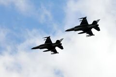 винищувачі F-16