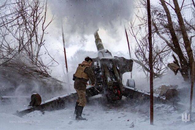 Пушка-гаубица Д-20 56-й ОМПБр