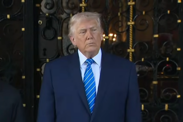 'Росія хоче бачити Україну успішною': Трамп видав чергову порцію маячні. Відео