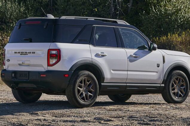 Недорогий наступник Ford Focus змагатиметься з найпрактичнішим Duster