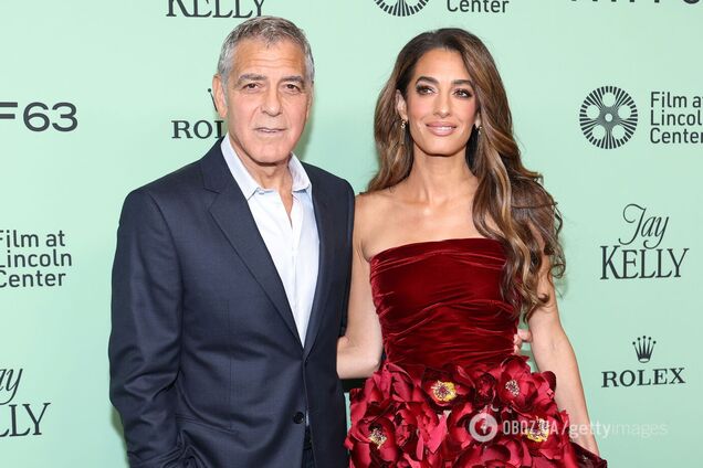 'Тут не фотографують дітей, біля школи не чатують папараці'. Джордж Клуні з родиною отримали нове громадянство