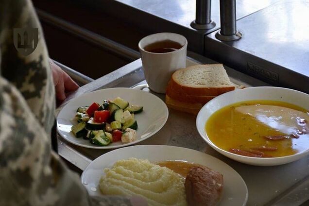 Мобилизованных украинцев в ТЦК будут кормить за счет государства: что известно