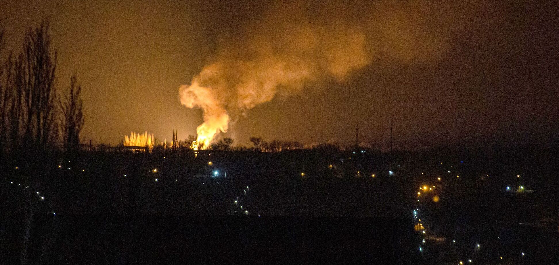 Горіли резервуари з паливом і купол укриття радара: що відомо про атаки по об'єктах РФ у Криму