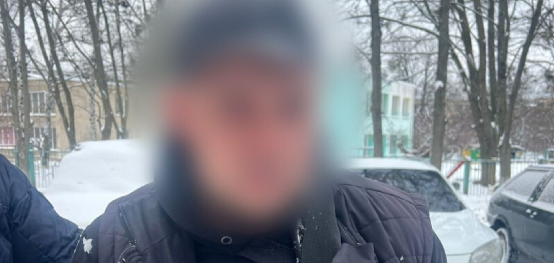 В Харькове мужчина выстрелил в сторону работника ТЦК во время проверки документов и скрылся: злоумышленника задержали