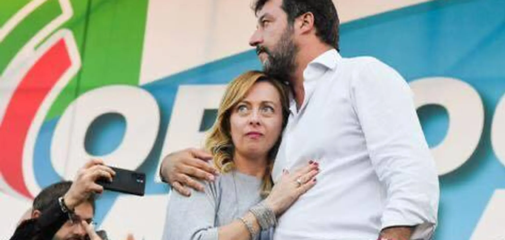 В Италии поставили под сомнение возможность продолжения помощи Киеву из-за коррупционного скандала в Украине