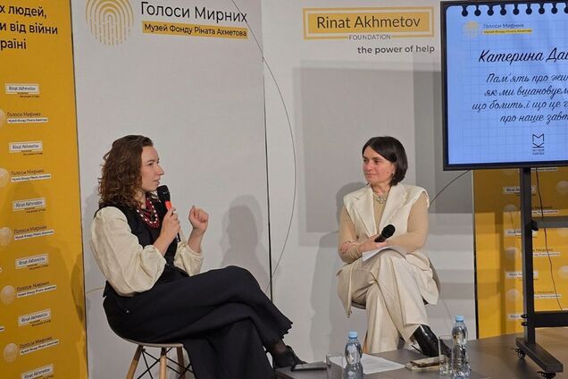 'Ритуал пам’ятання має бути дією': співзасновниця ГО 'Вшануй' Даценко дала інтерв'ю для музею 'Голоси мирних' Фонду Ріната Ахметова