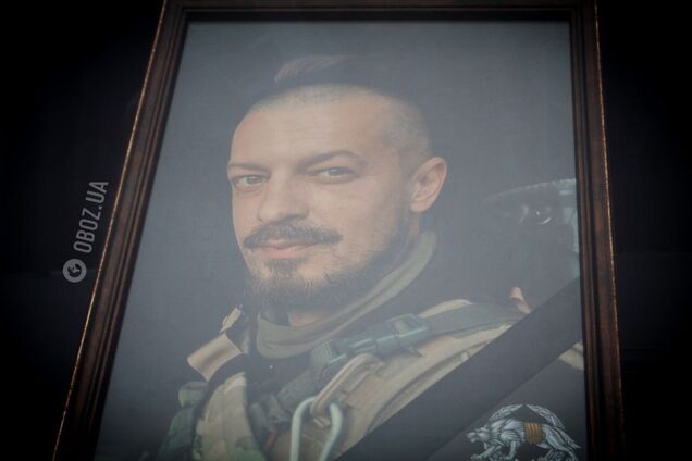 В Киеве попрощались с режиссером 'Орла и Решки', военным Василием Хомко. Фото