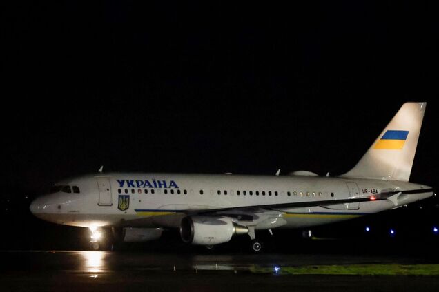 В Ірландії підтвердили, що літак Зеленського переслідували дрони: скликають Радбез