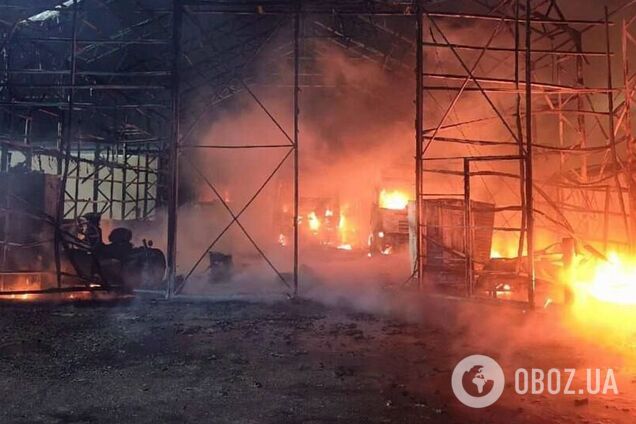 У Красноярську після вибухів біля ТЕЦ спалахнули склади з пальним. Відео та фото