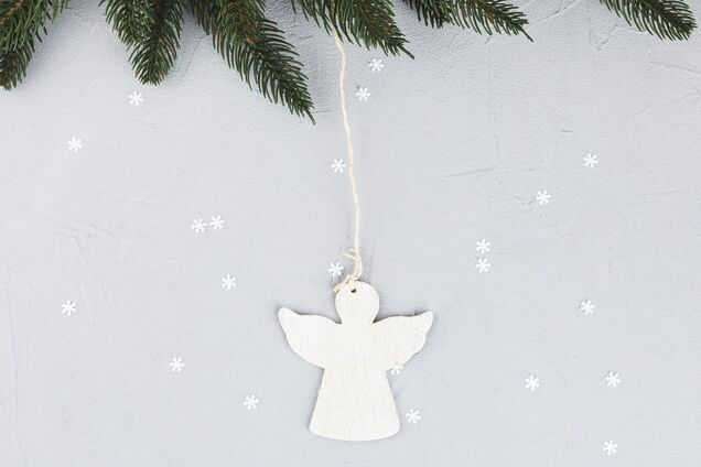 Ангел чи янгол? Яка різниця між цими словами та як сказати правильно українською