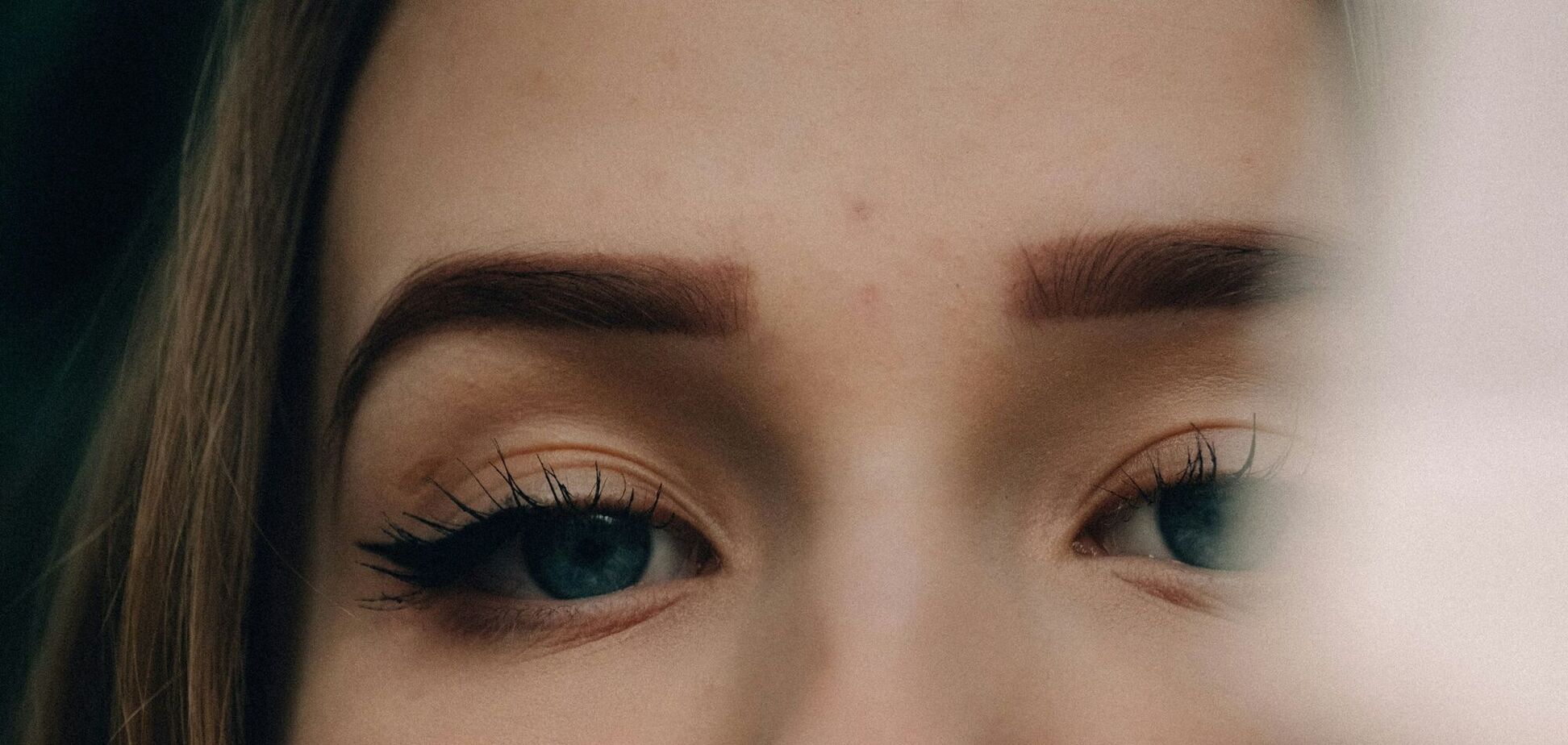 Як зробити брови густішими: трюки візажистів