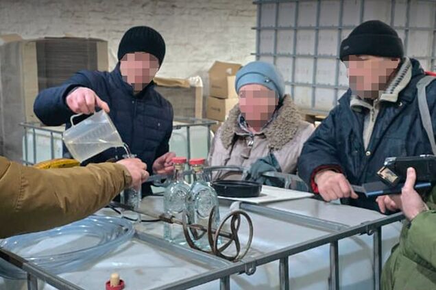 Українцям продавали 'палений' алкоголь