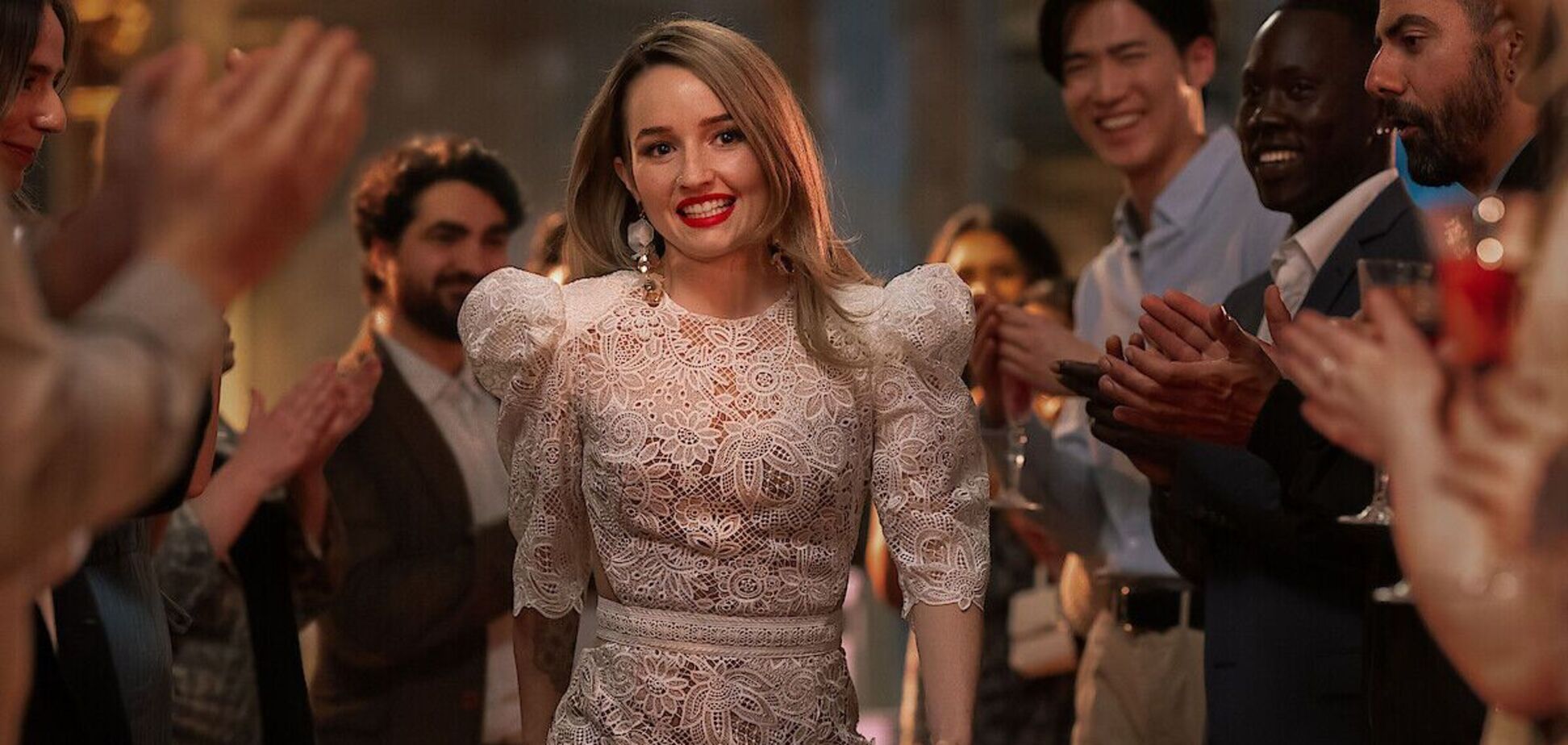 Мошенница, которая врала онкобольным фанатам: на Netflix вышел сериал 'Яблочный уксус' об одной из самых скандальных блогеров в истории