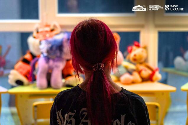 Жили в страхе и даже под запретом пели гимн Украины: из оккупации вернули группу детей