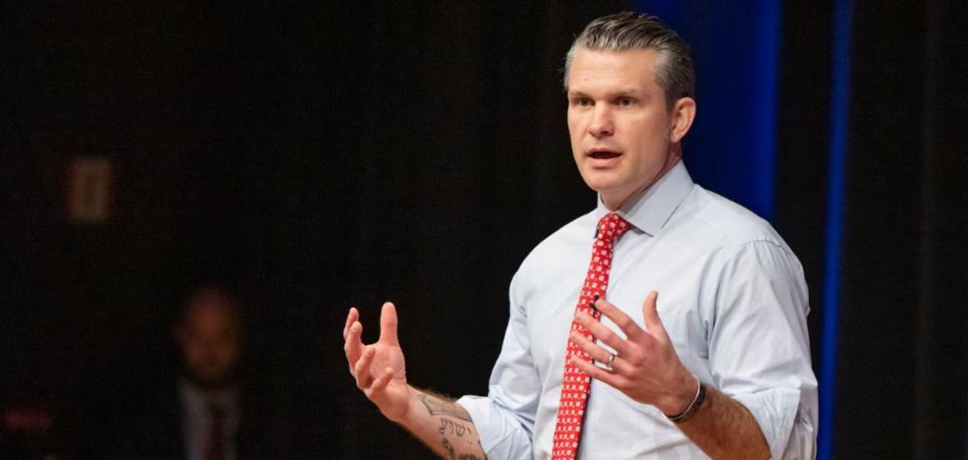 'Не достиг своих целей': Хегсет рассказал, 'ободрят' ли Путина мирные переговоры