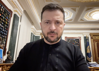 Зеленский переговорил с Трампом и провел заседание СНБО: ожидаются санкции на миллиарды гривен. Видео