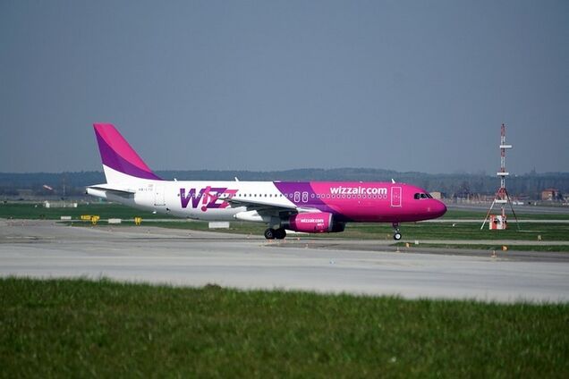 Wizz Air планує повернутися в Україну: озвучено строки 