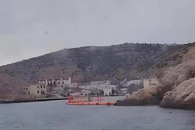 Оккупанты пытаются укрепить Балаклавскую бухту, устанавливая новые боновые заграждения – 'Атеш'