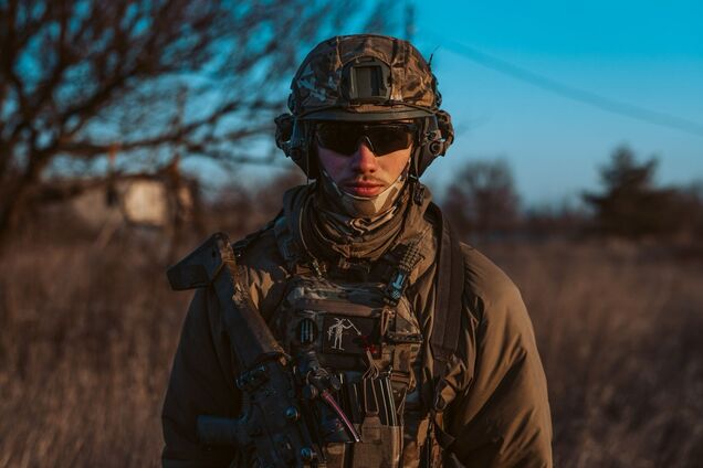 До 2 млн гривень за рік і право виїзду за кордон: Міноборони запропонувало 18-24-річним унікальний контракт