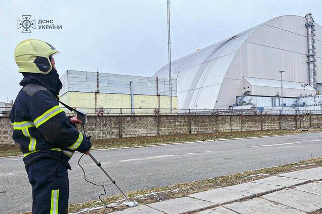 На ЧАЕС дрон пошкодив зовнішню оболонку укриття: деталі МАГАТЕ