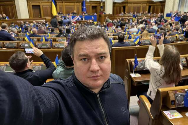 ВАКС отправил Виктора Бондаря под стражу