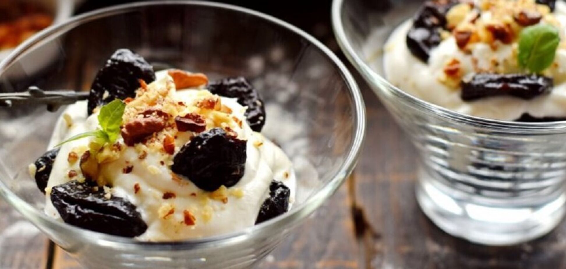 Йогурт та його переваги для здоров'я кісток: найкращі поєднання