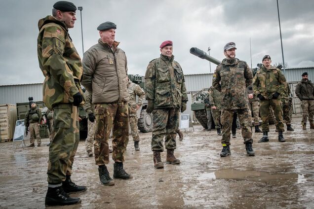 'Перемирие в Украине усугубит угрозу для Балтии' – минобороны Нидерландов