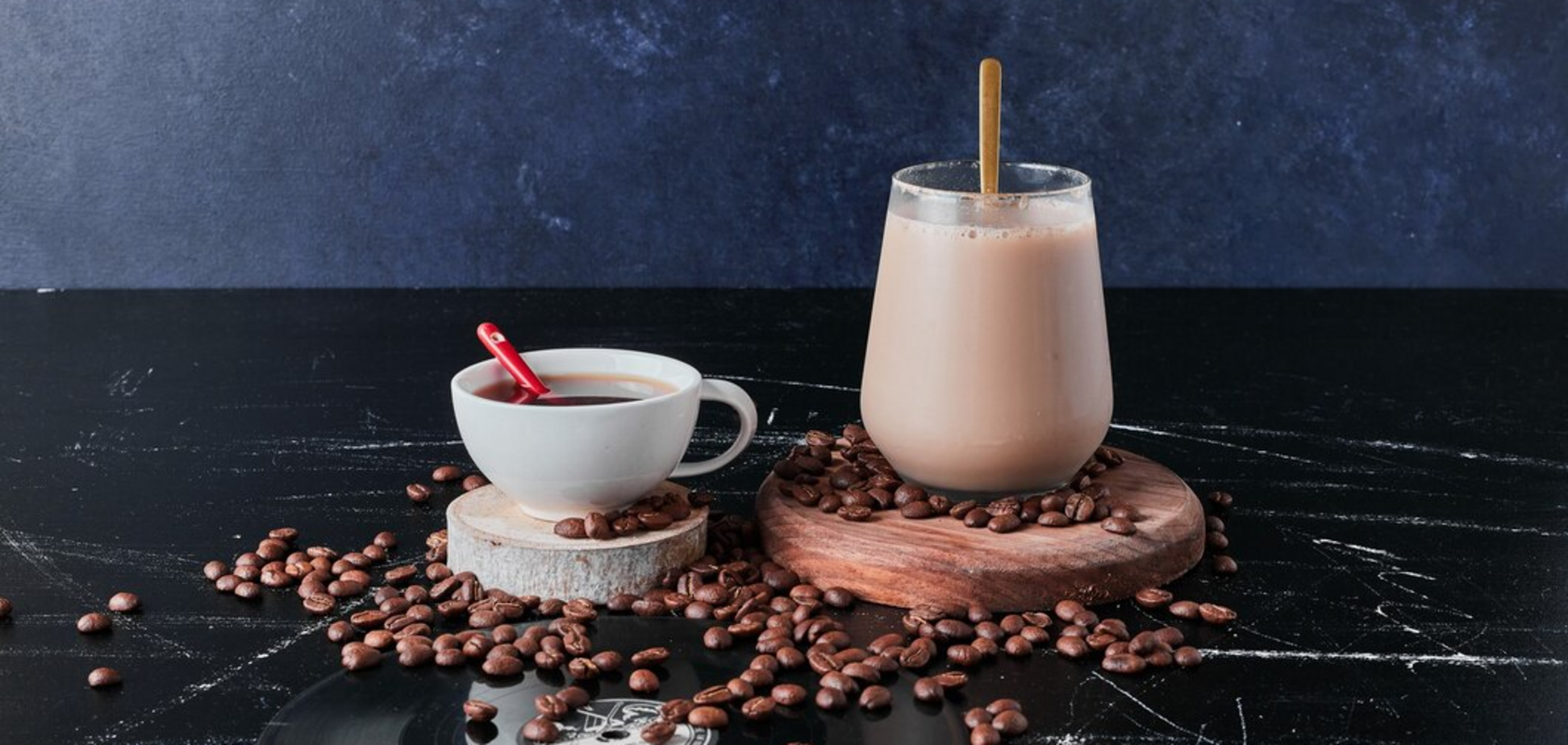 Матча-лате, макʼято та інші: як правильно писати назви кави українською